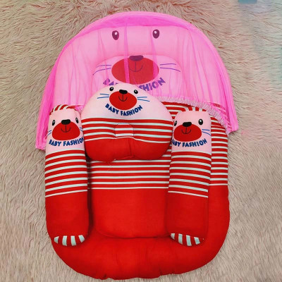 বেবি বেড সেট – Baby Bed Set  এই বেডসেটে পেয়ে যাচ্ছেন :- ২টি সাইড পিলো ১টা হেড পিলো সারা বাংলাদেশে ক্যাশ অন হোম ডেলিভারি দেওয়া হয়।